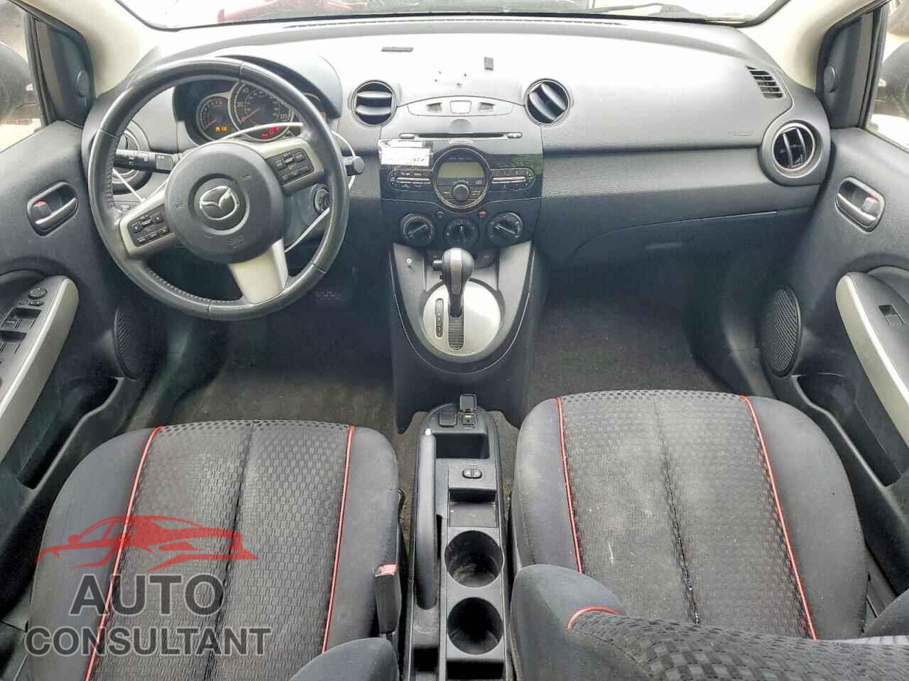 MAZDA 2 2013 - JM1DE1LY7D0163034