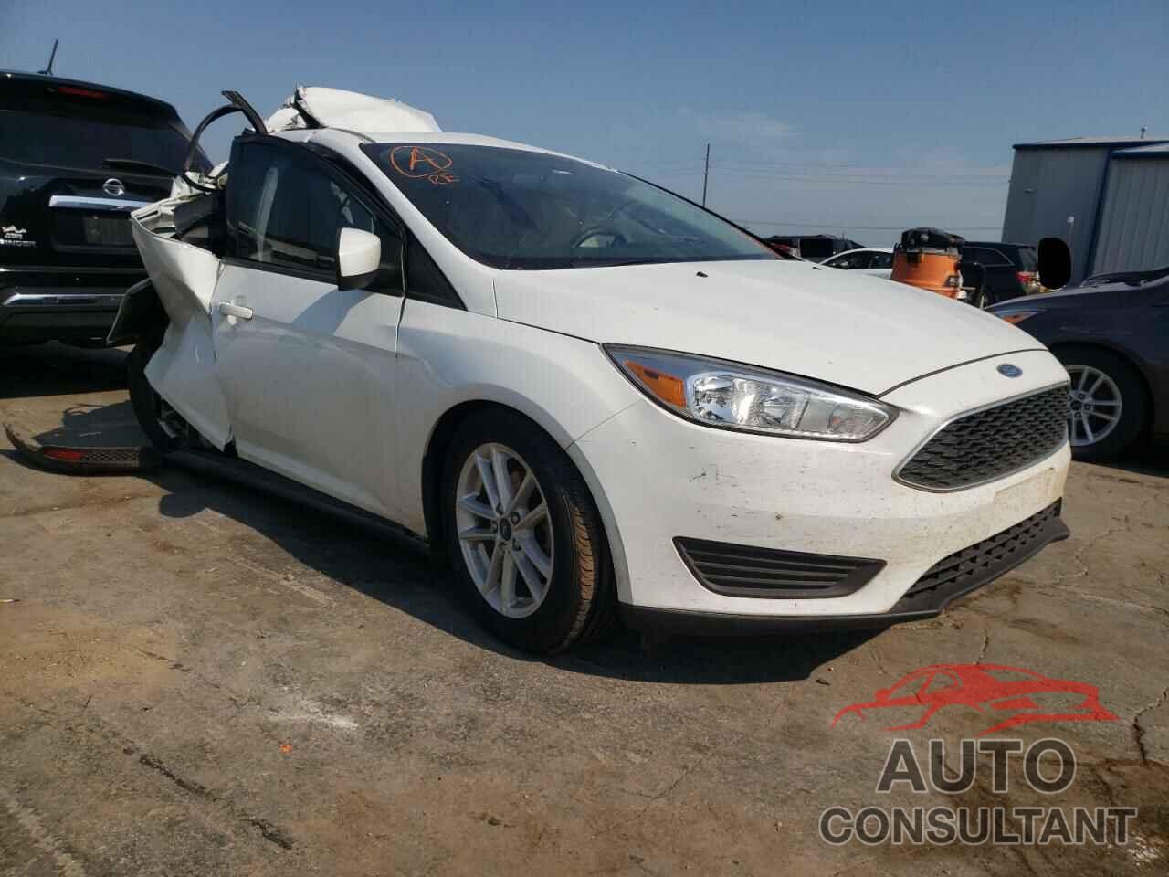 FORD FOCUS 2018 - 1FADP3FE0JL240530
