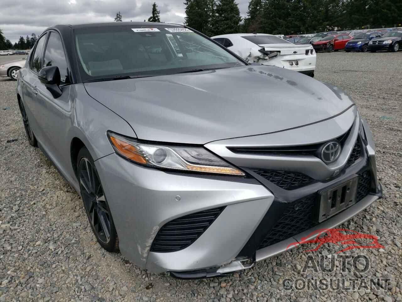 TOYOTA CAMRY 2018 - 4T1BZ1HK0JU015176