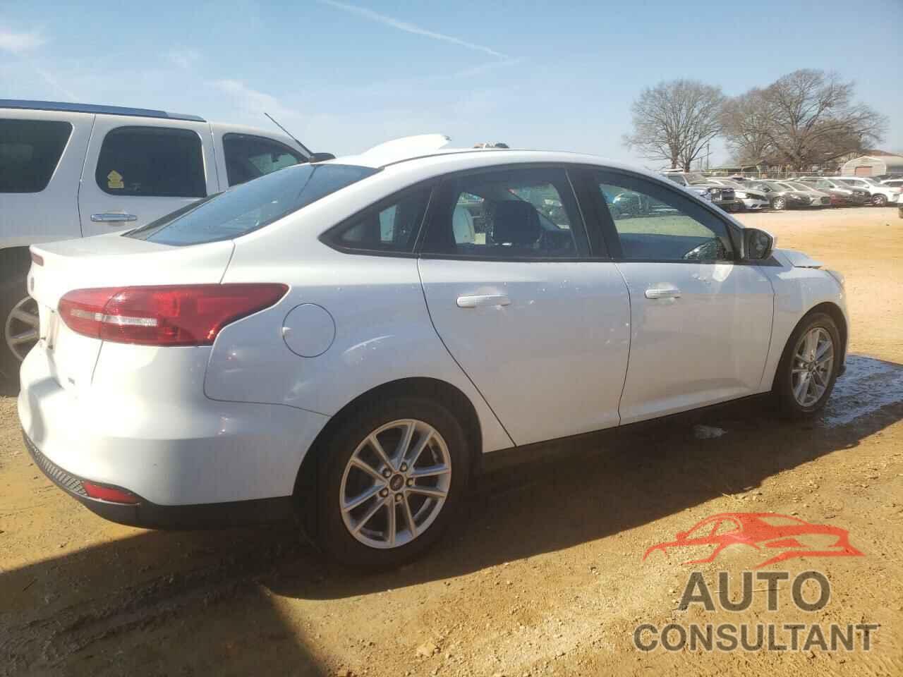 FORD FOCUS 2018 - 1FADP3F22JL319008