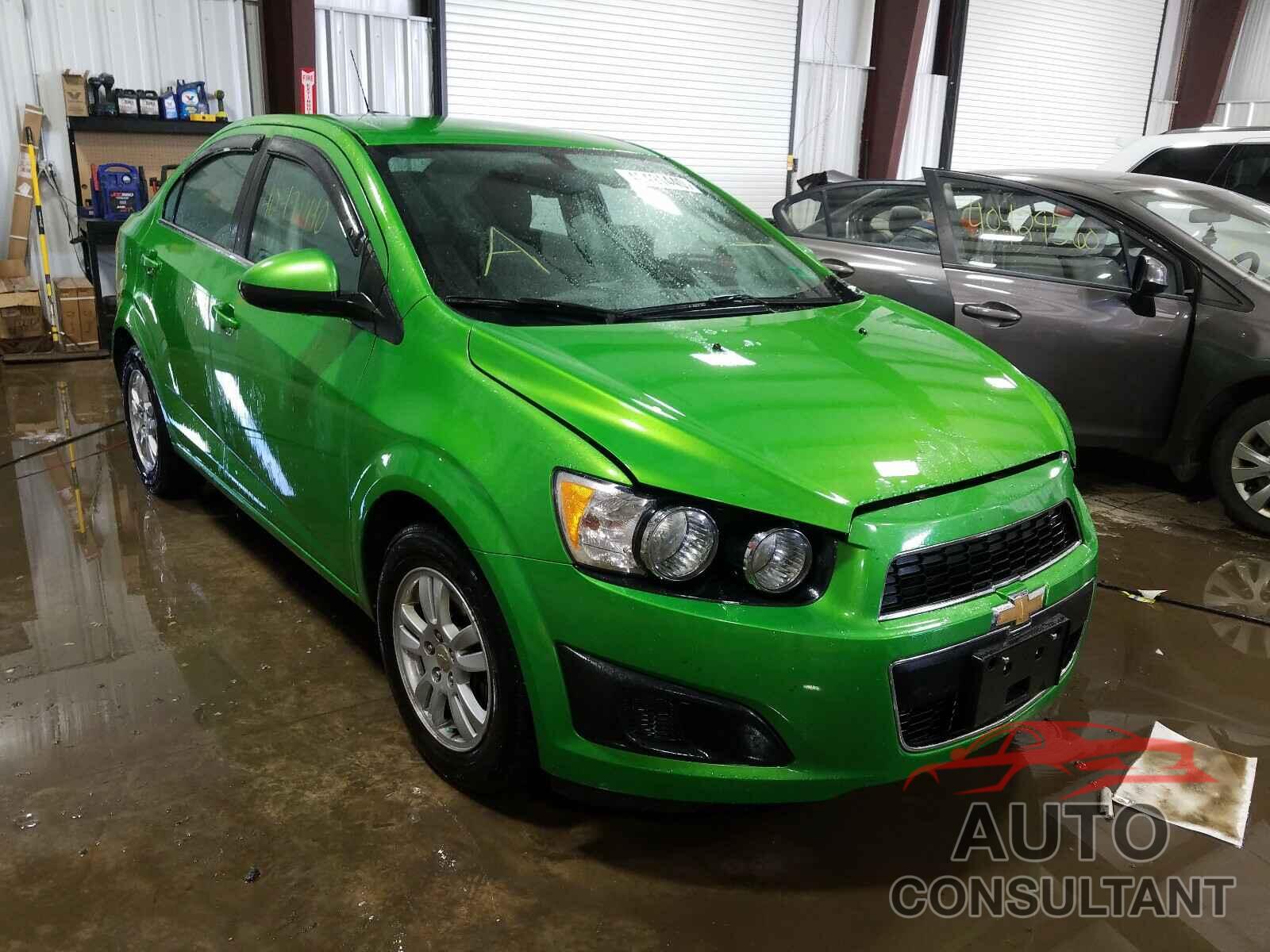 CHEVROLET SONIC 2016 - 1G1JD5SG9G4101940
