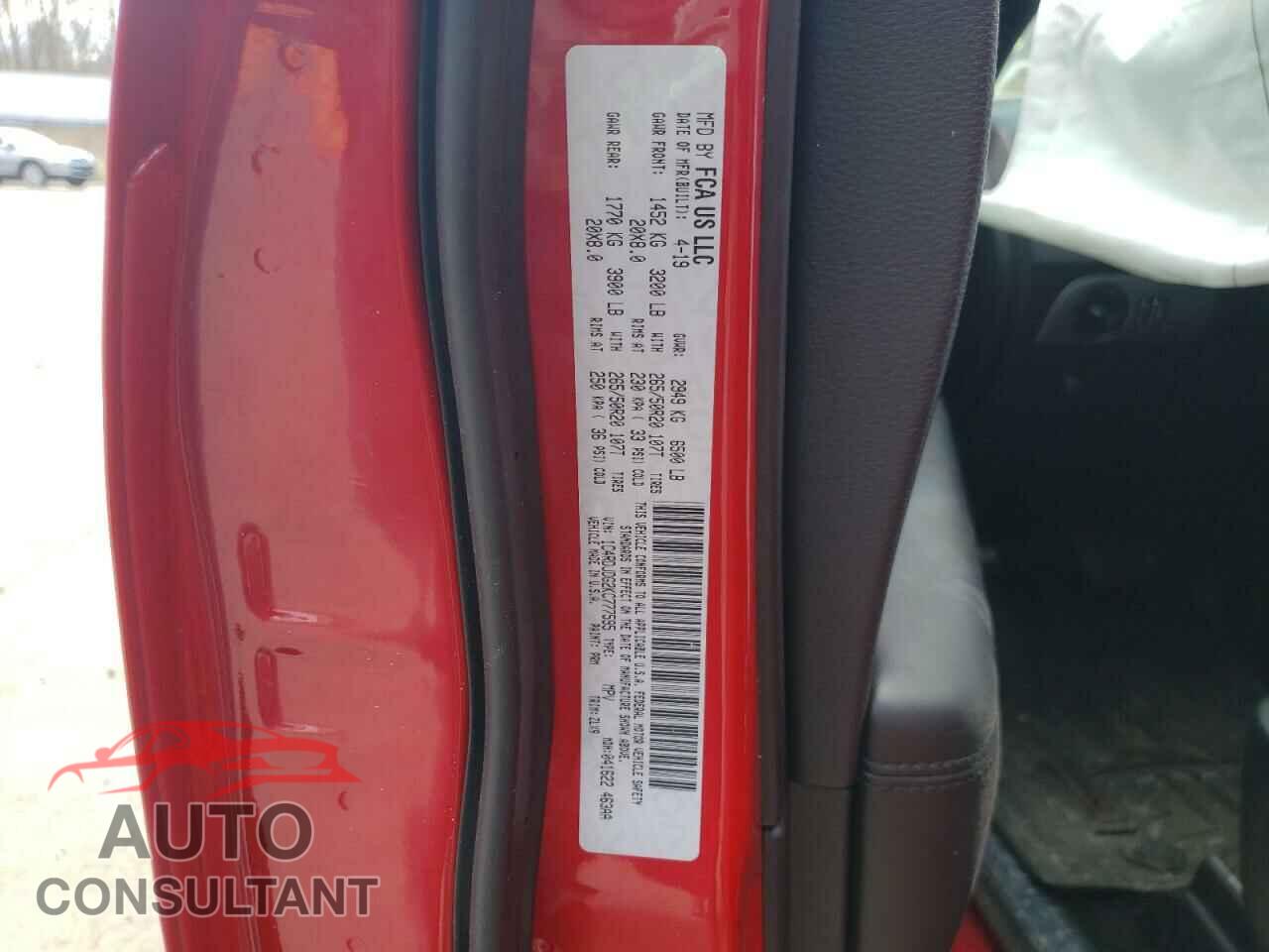 DODGE DURANGO 2019 - 1C4RDJDG2KC777595