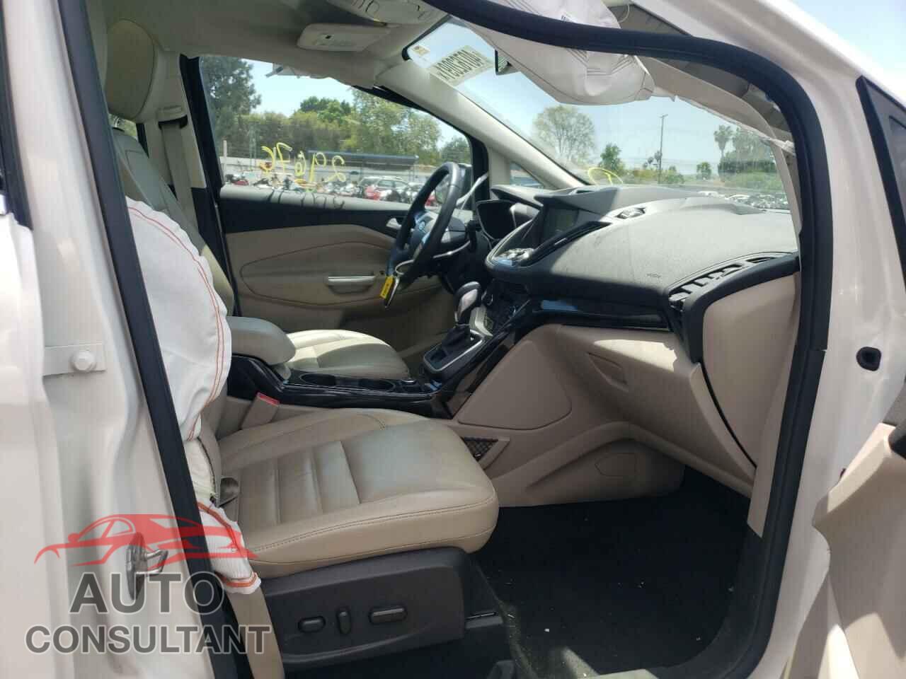 FORD CMAX 2017 - 1FADP5DU7HL104279