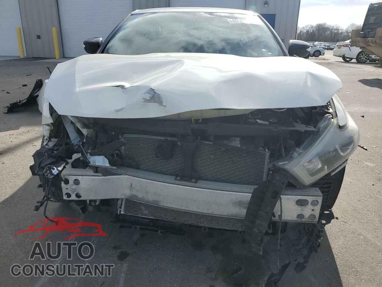 NISSAN MAXIMA 2017 - 1N4AA6AP1HC392762
