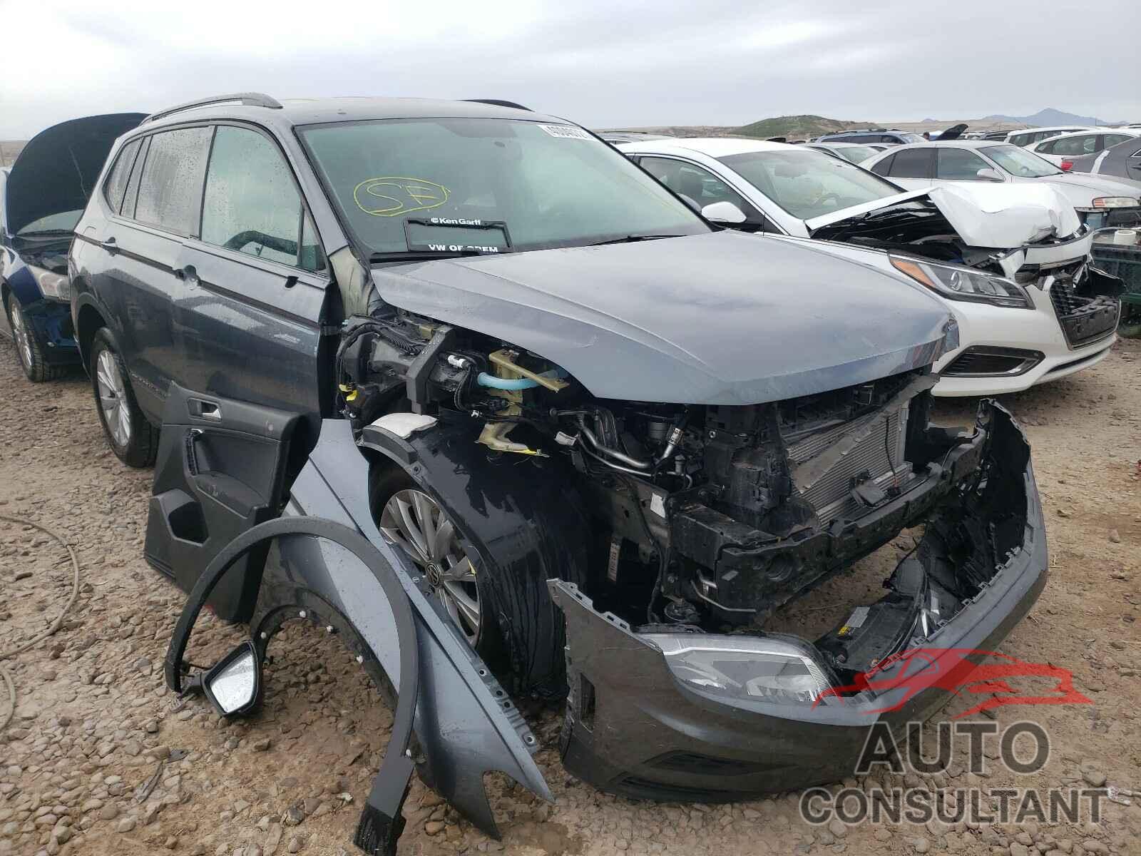 VOLKSWAGEN TIGUAN 2019 - 3VV0B7AX8KM068093