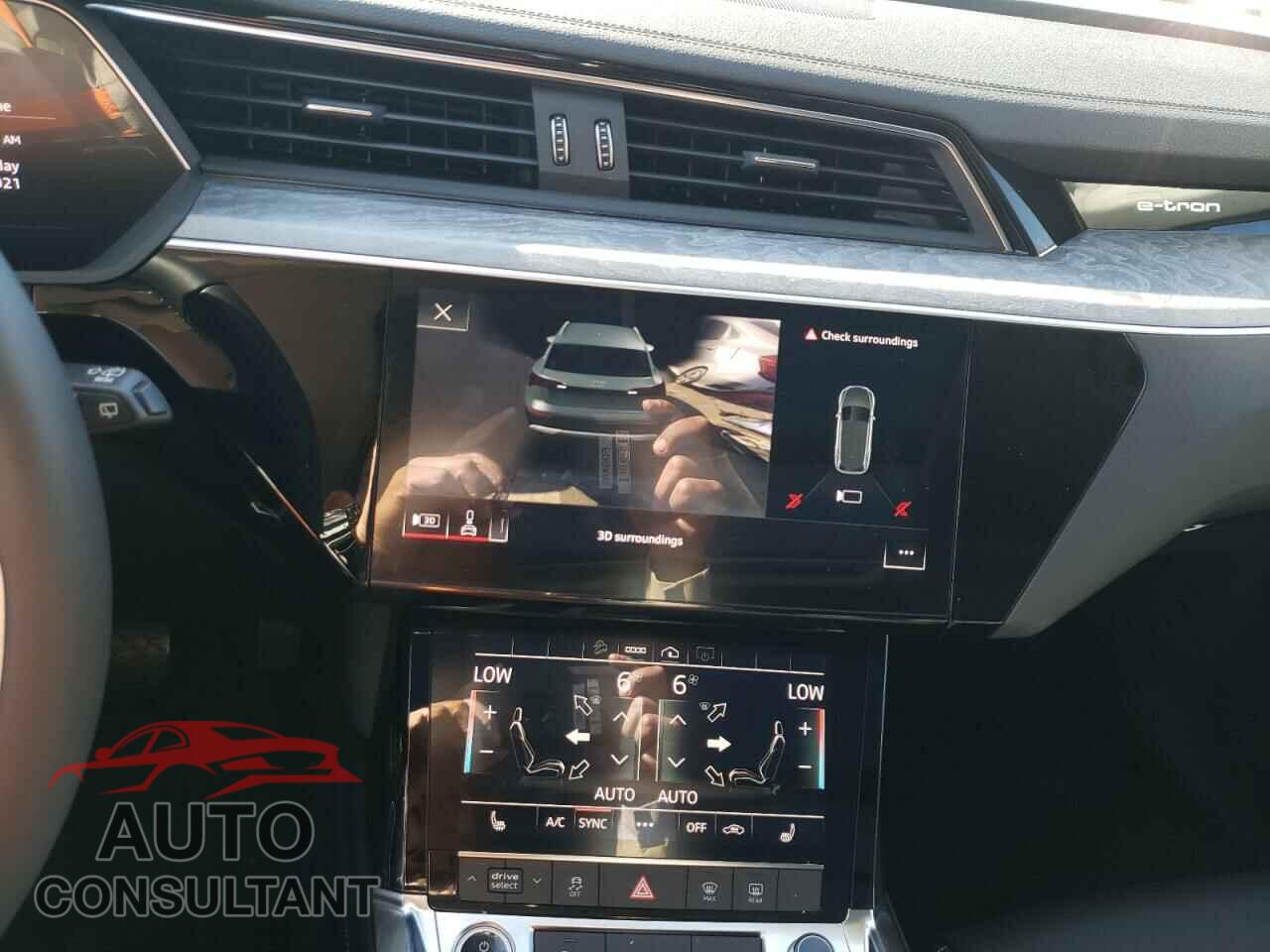 AUDI E-TRON 2021 - WA1AAAGE3MB012933