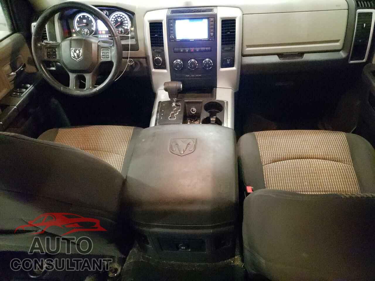 DODGE RAM 1500 2012 - 1C6RD7LT2CS257493