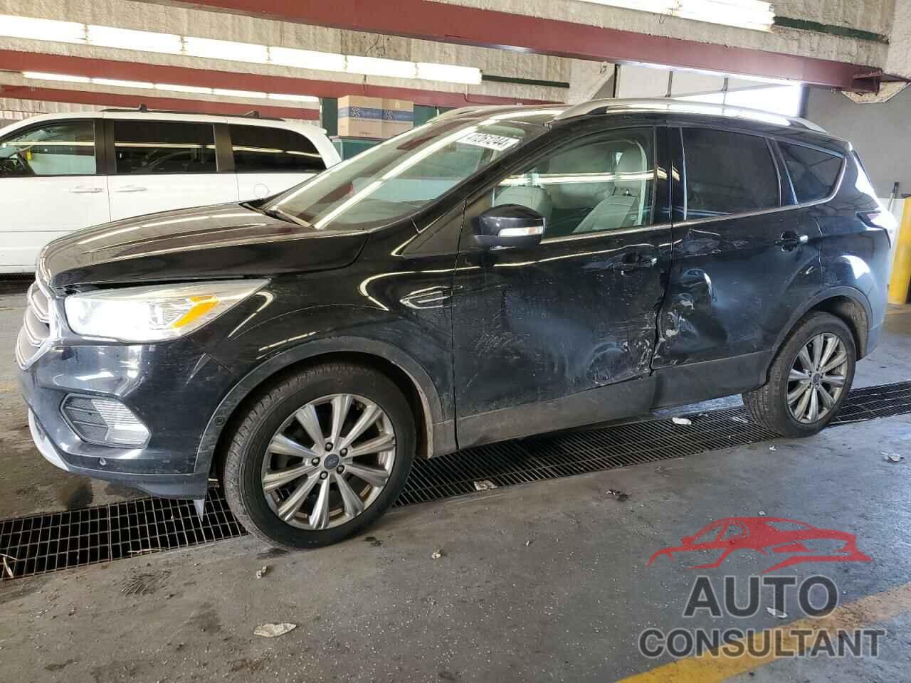 FORD ESCAPE 2017 - 1FMCU0JD9HUE05051