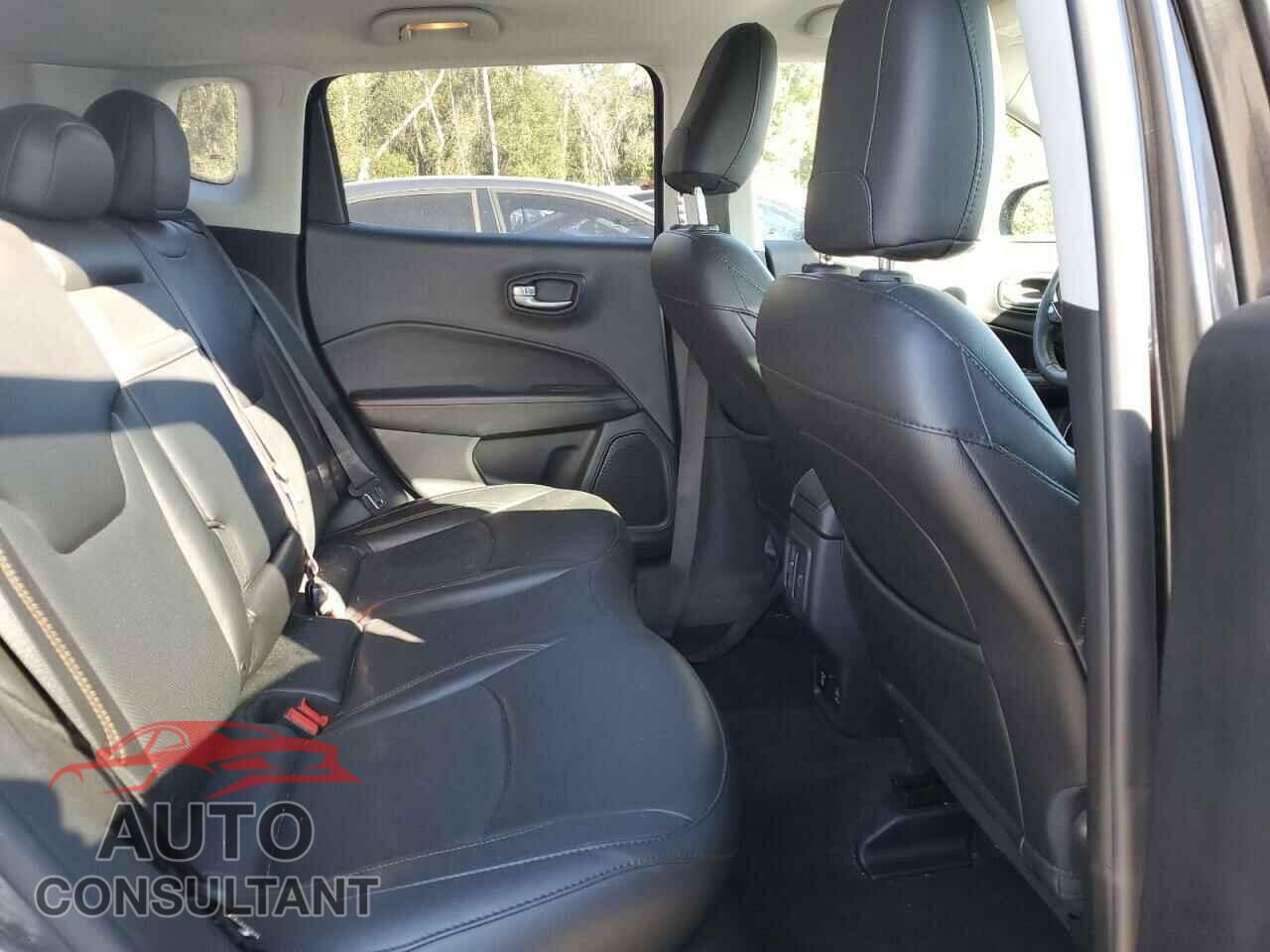 JEEP COMPASS 2019 - 3C4NJDCB1KT742162