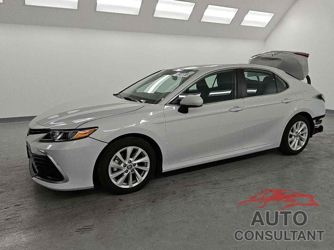 TOYOTA CAMRY 2024 - 4T1C11AKXRU231926