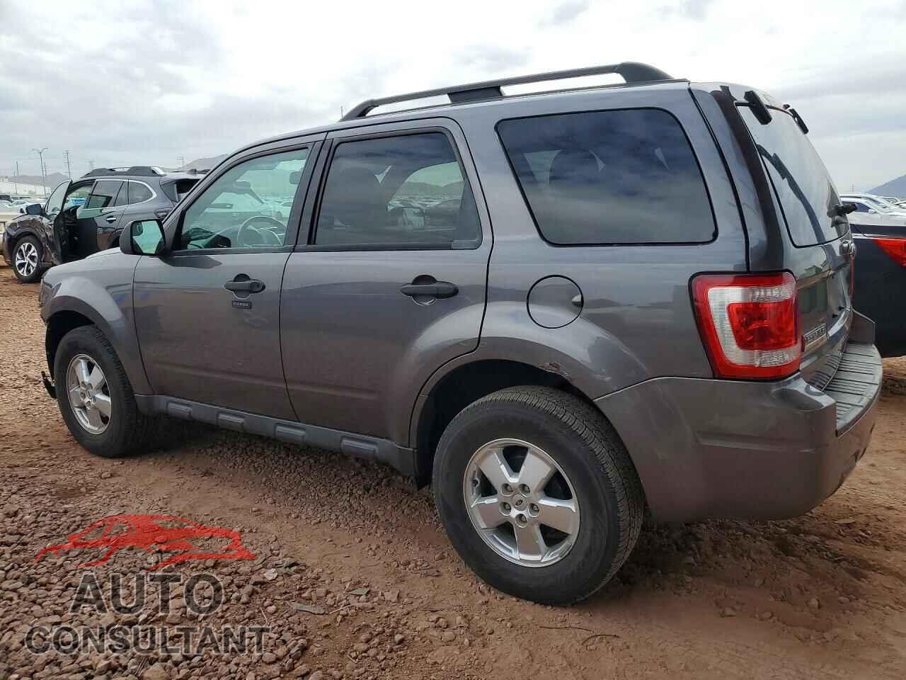 FORD ESCAPE 2011 - 1FMCU0D77BKC29917