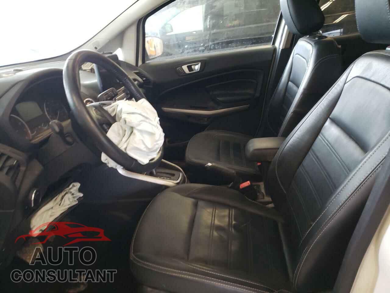 FORD ECOSPORT 2019 - MAJ6S3KL3KC253088