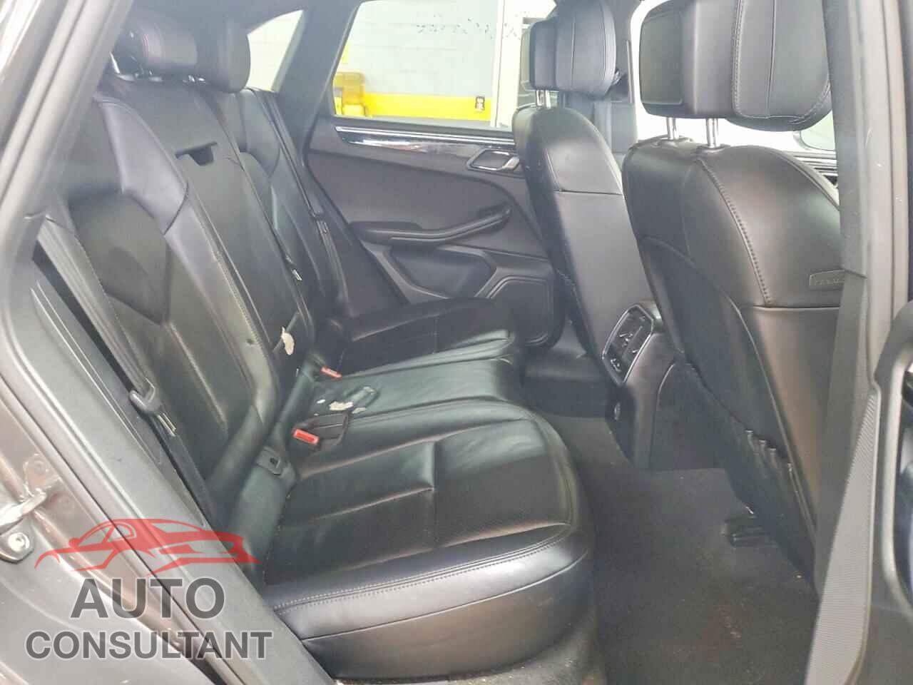 PORSCHE MACAN 2017 - WP1AA2A57HLB80481