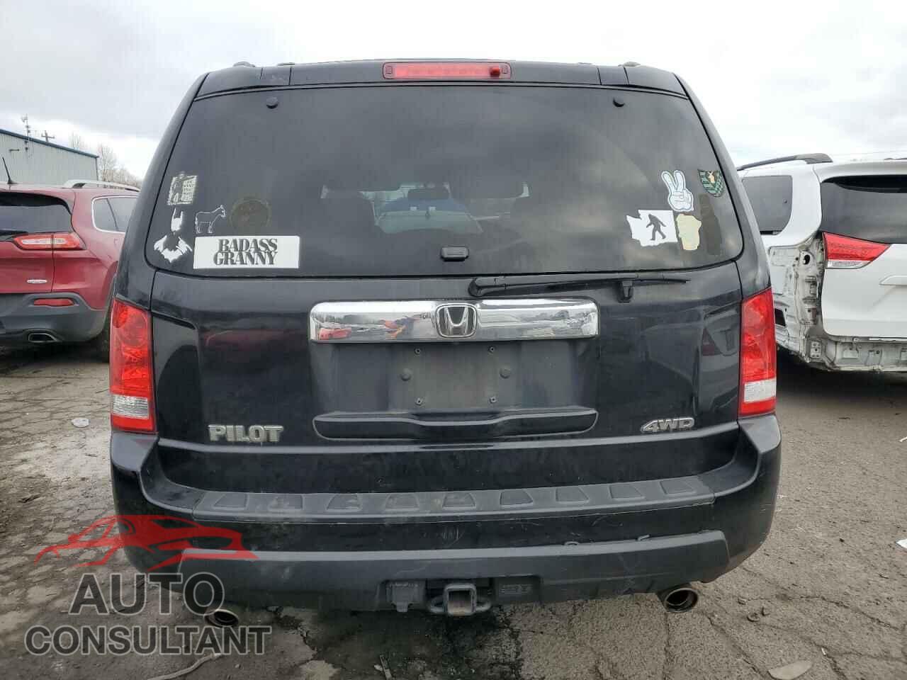 HONDA PILOT 2011 - 5FNYF4H53BB080794