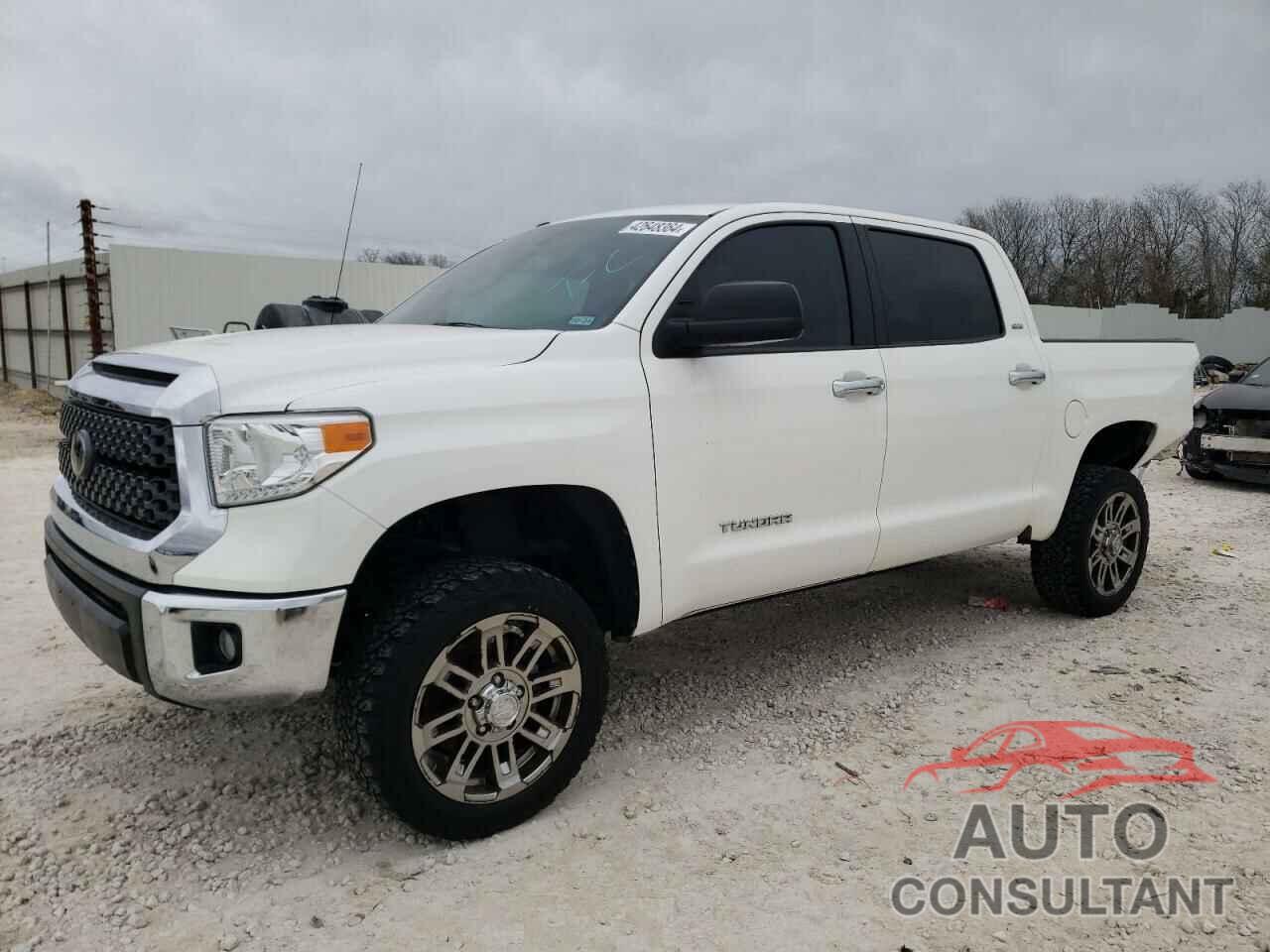 TOYOTA TUNDRA 2016 - 5TFEM5F13GX108105