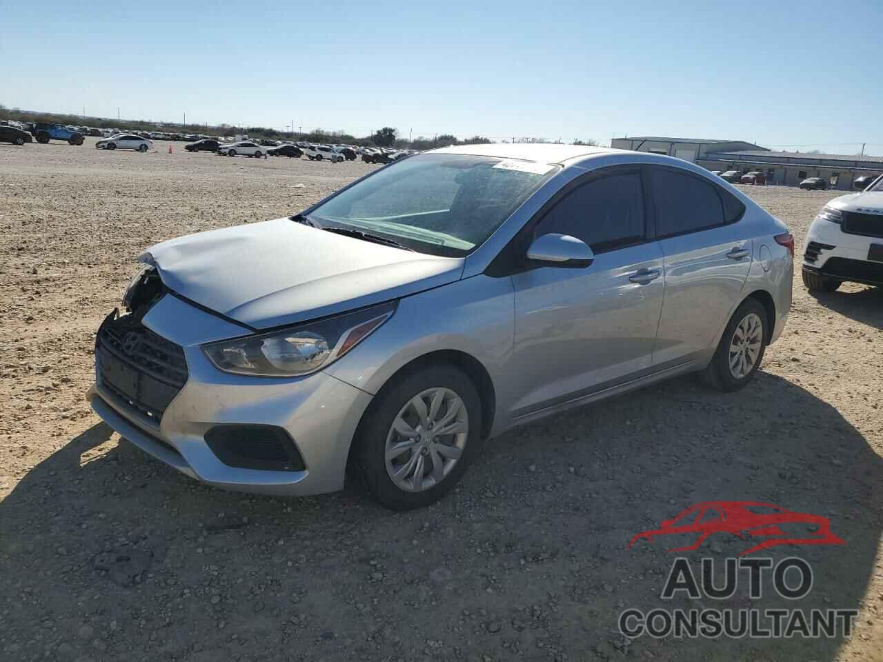 HYUNDAI ACCENT 2018 - 3KPC24A39JE018514
