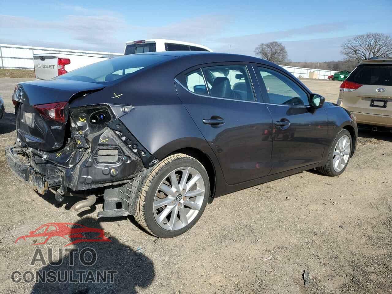 MAZDA 3 2017 - 3MZBN1V7XHM103762