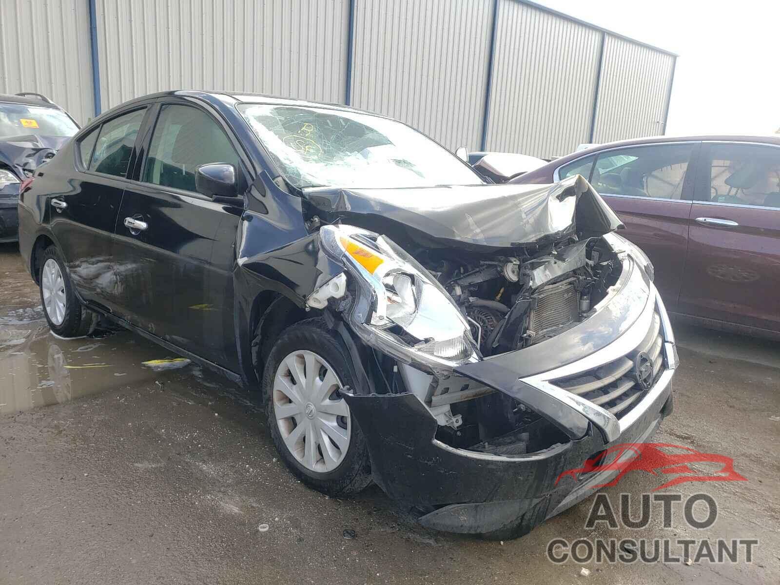 NISSAN VERSA 2017 - 3N1CN7AP0HL871078