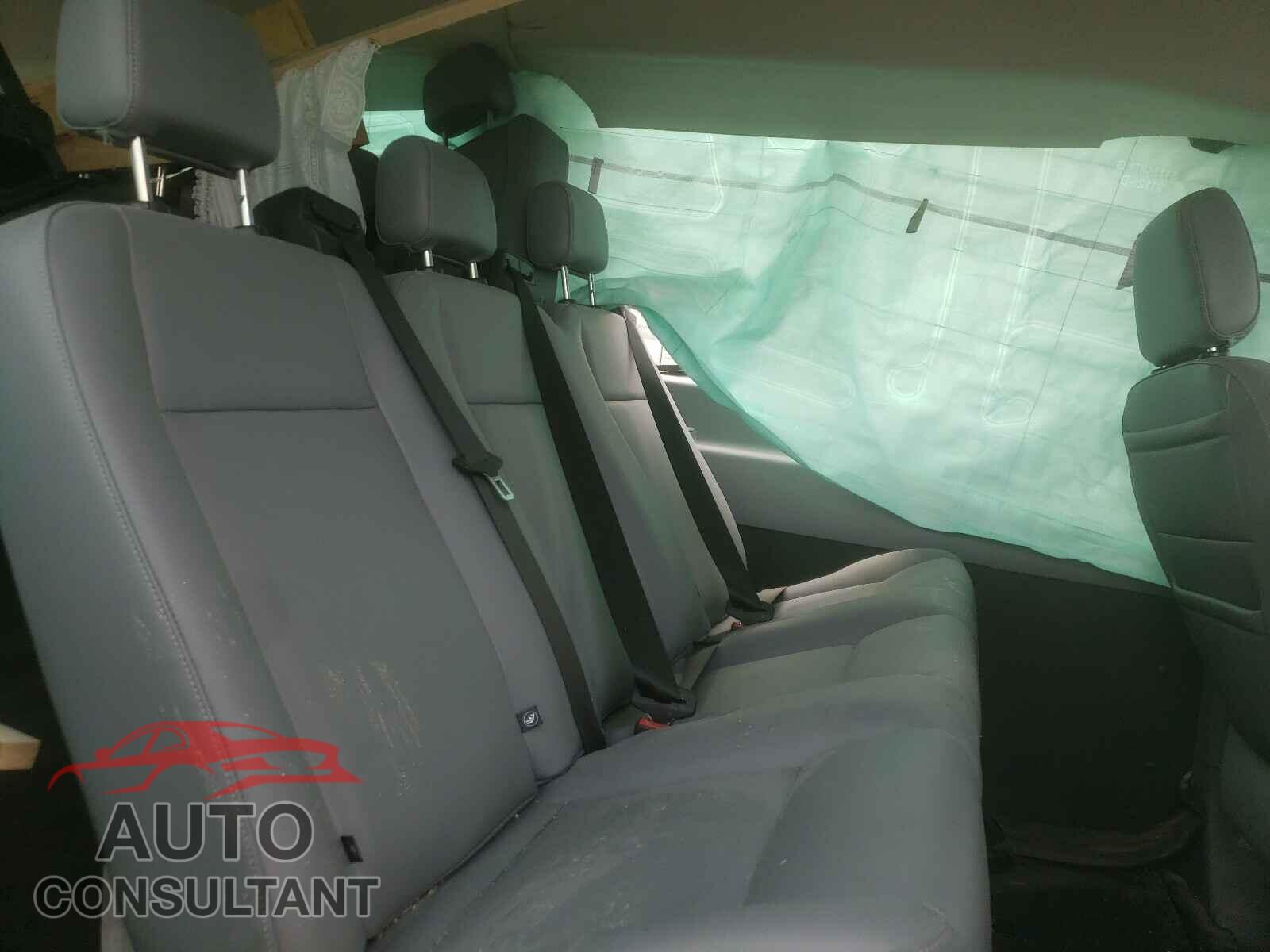 FORD TRANSIT CO 2017 - 1FBAX2CM2HKA00838