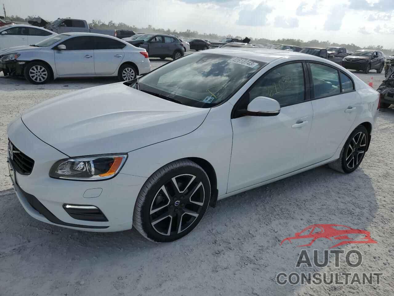 VOLVO S60 2017 - YV126MFL3H2423570