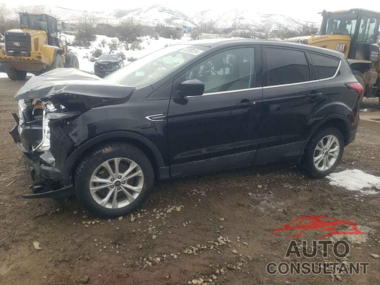 FORD ESCAPE 2019 - 1FMCU9G95KUB83557