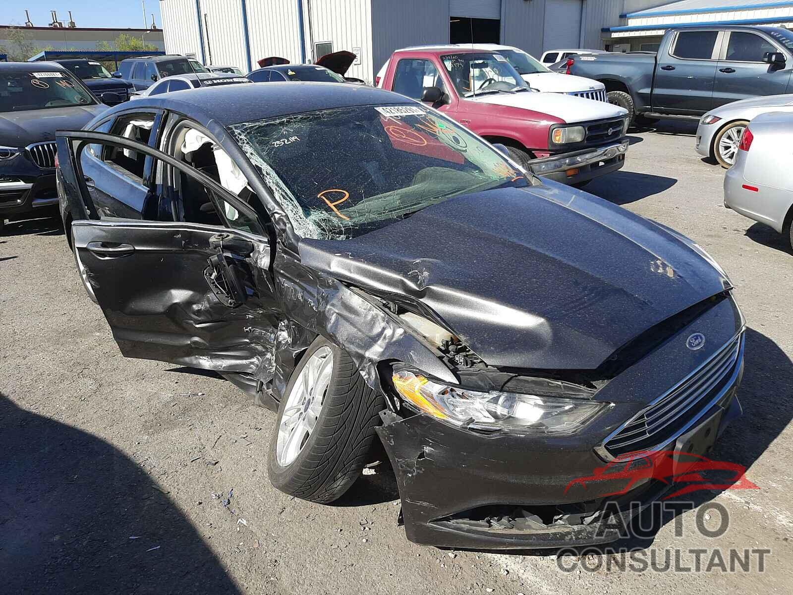 FORD FUSION 2018 - 3FA6P0LUXJR139970
