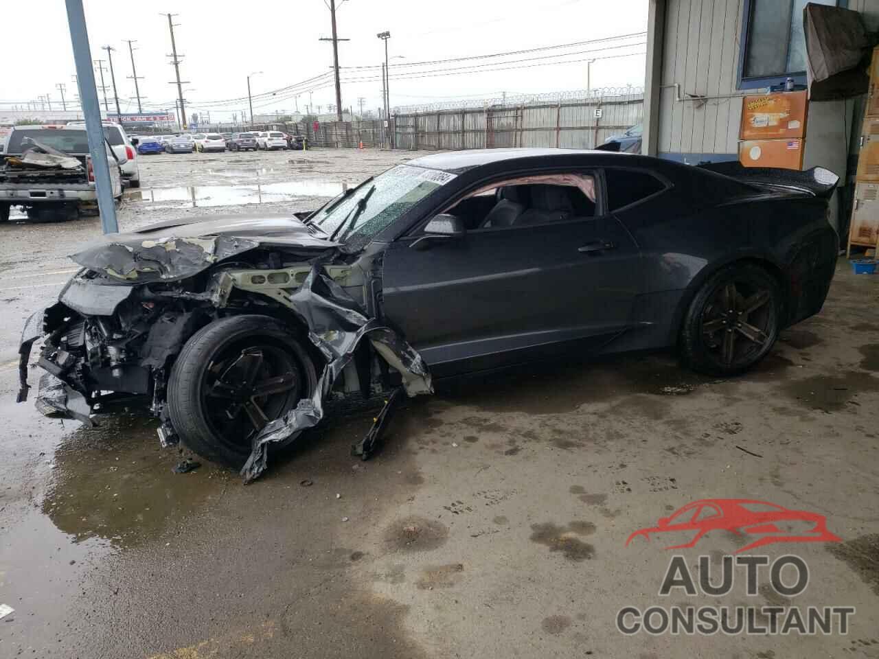 CHEVROLET CAMARO 2018 - 1G1FE1R79J0129463