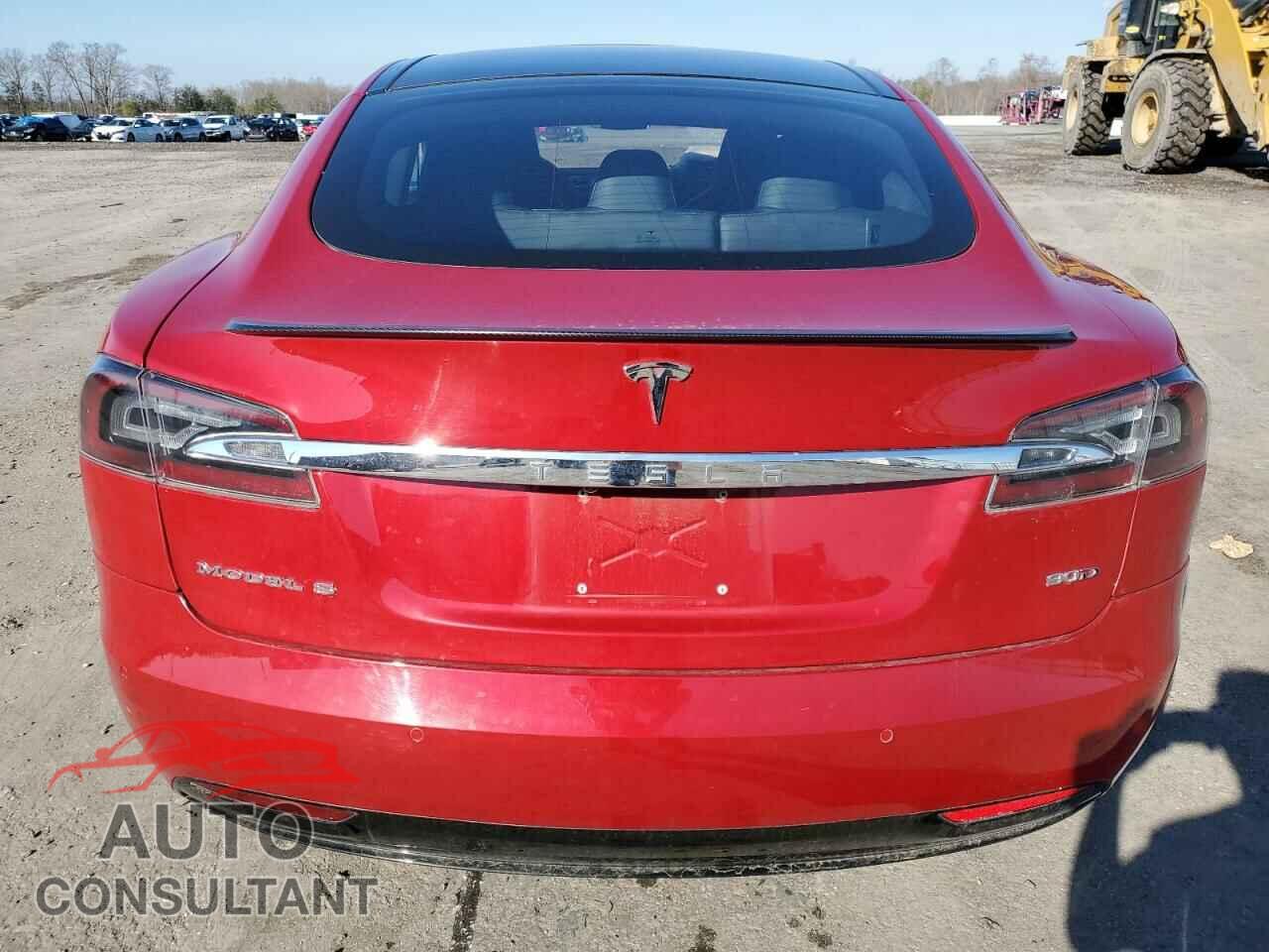 TESLA MODEL S 2016 - 5YJSA1E29GF156099