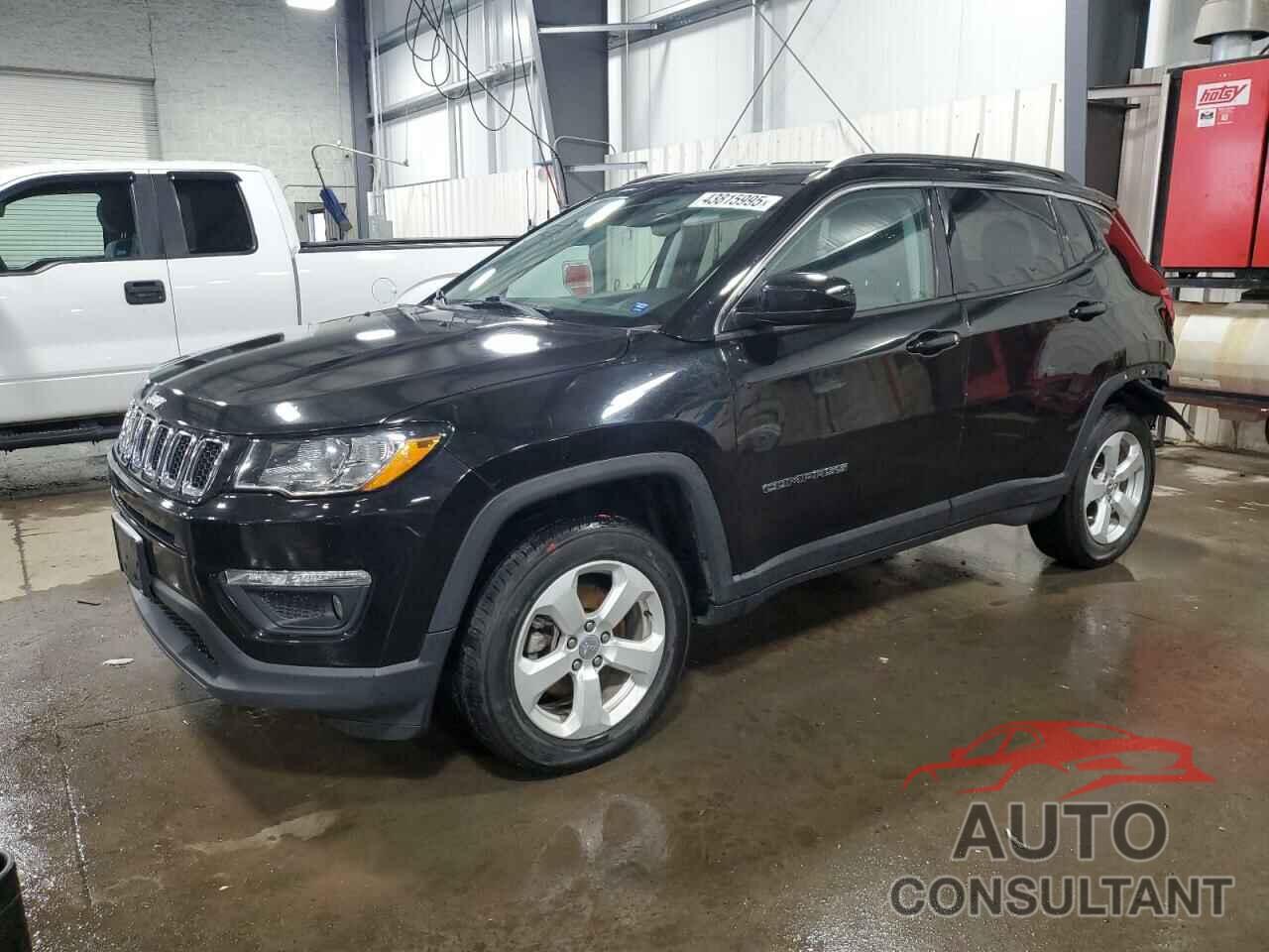 JEEP COMPASS 2018 - 3C4NJDBB9JT185100