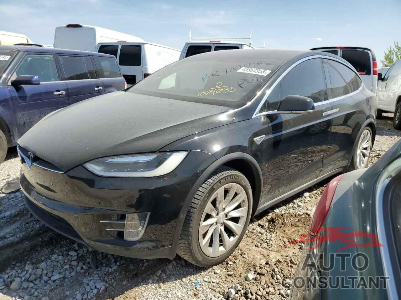 TESLA MODEL X 2016 - 5YJXCBE25GF004035
