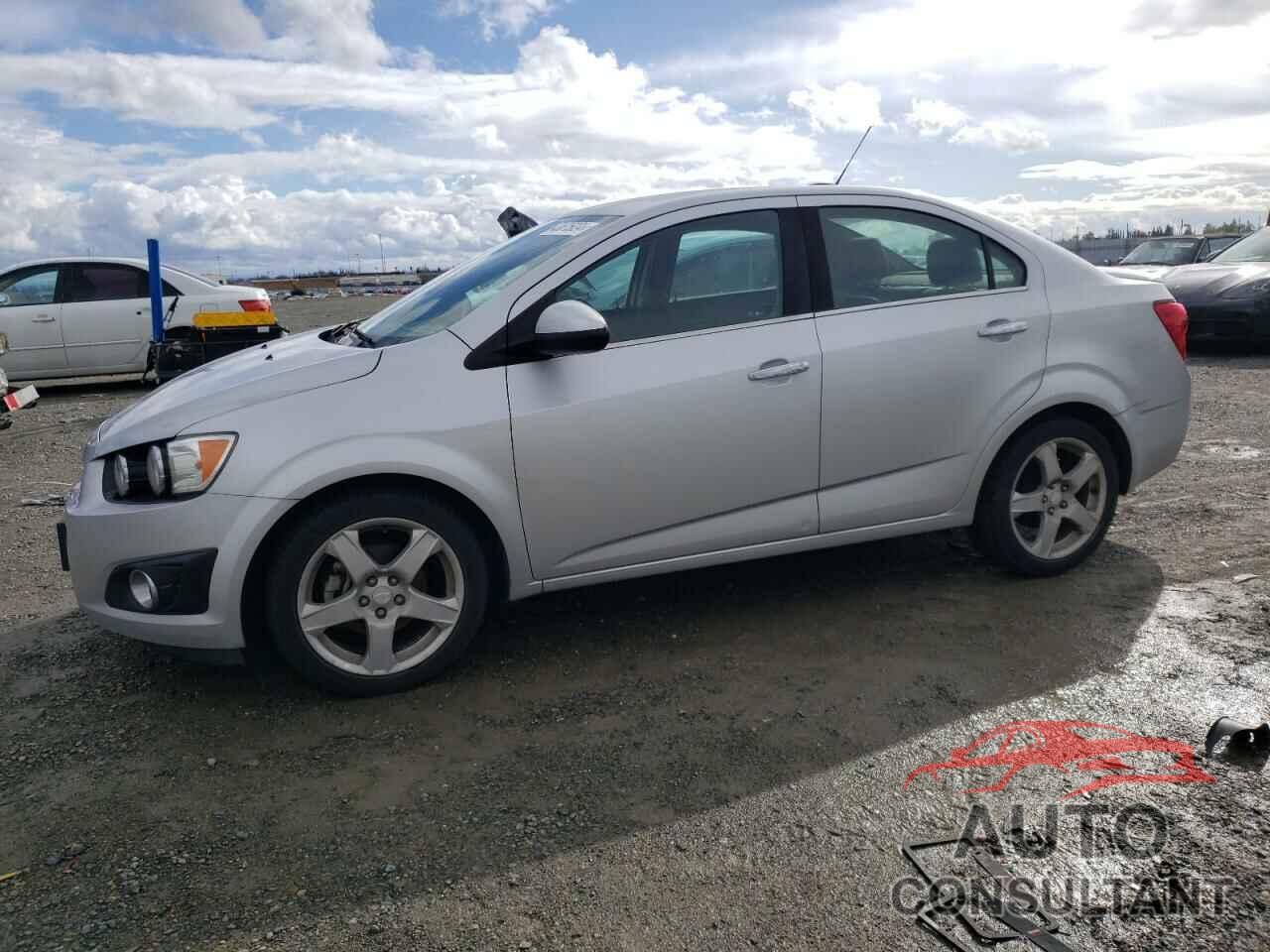 CHEVROLET SONIC 2016 - 1G1JE5SBXG4148895