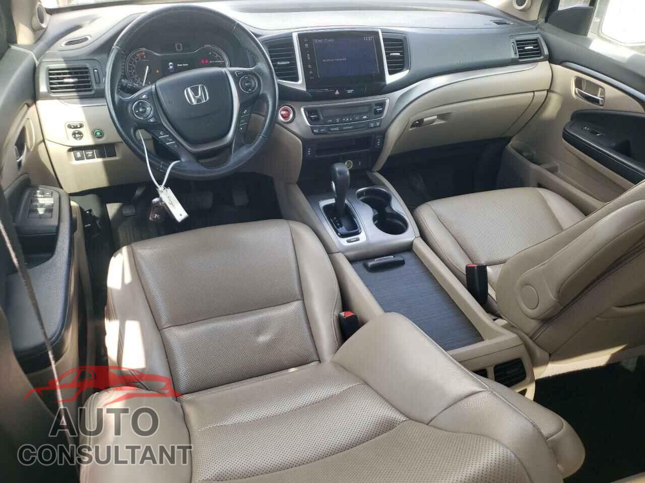 HONDA RIDGELINE 2017 - 5FPYK2F62HB009761