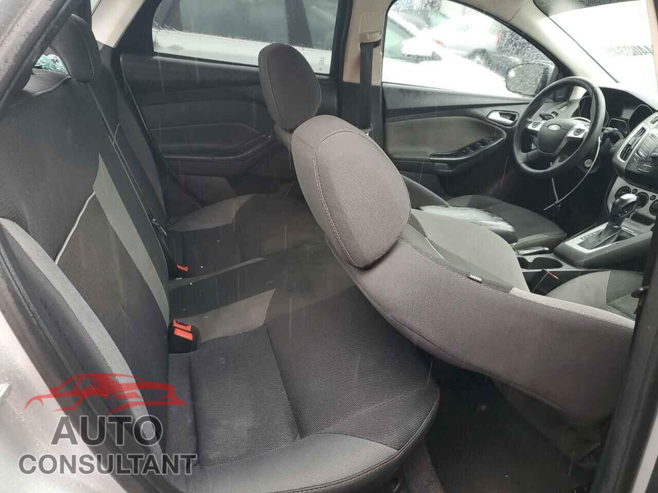 FORD FOCUS 2014 - 1FADP3F29EL336393