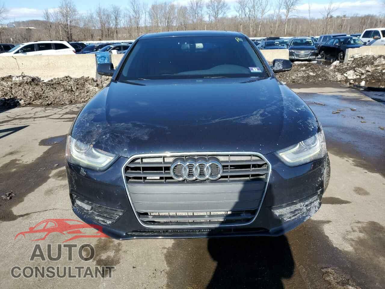 AUDI A4 2013 - WAUFFAFL8DN017358