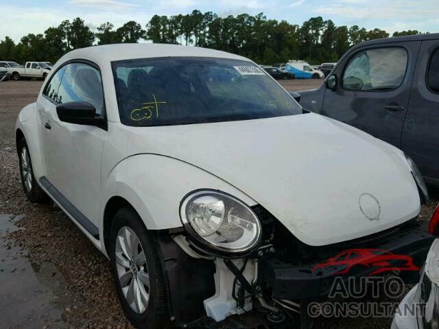 VOLKSWAGEN BEETLE 2016 - 3VWF17AT6GM609199