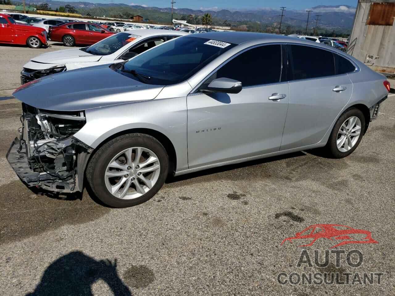 CHEVROLET MALIBU 2018 - 1G1ZD5ST4JF244306