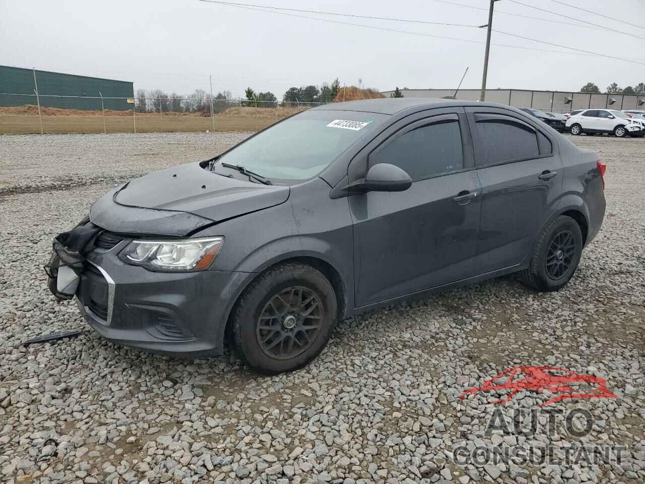 CHEVROLET SONIC 2017 - 1G1JB5SHXH4137779