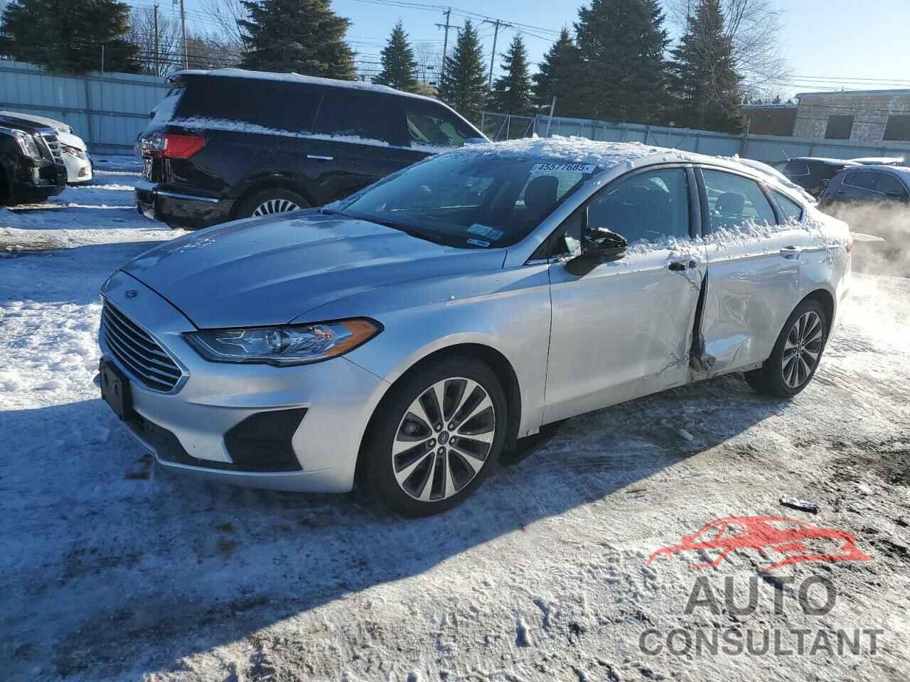 FORD FUSION 2019 - 3FA6P0T95KR158343