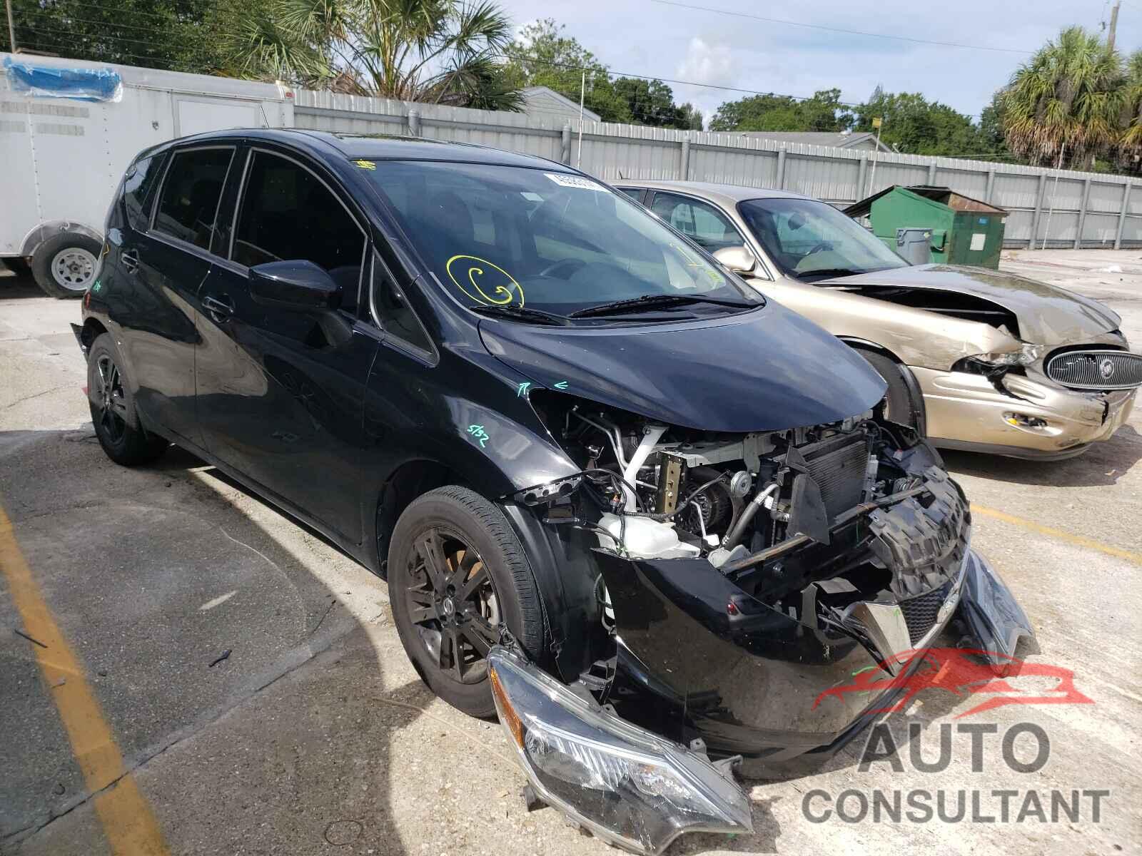 NISSAN VERSA 2018 - 3N1CE2CP7JL361557