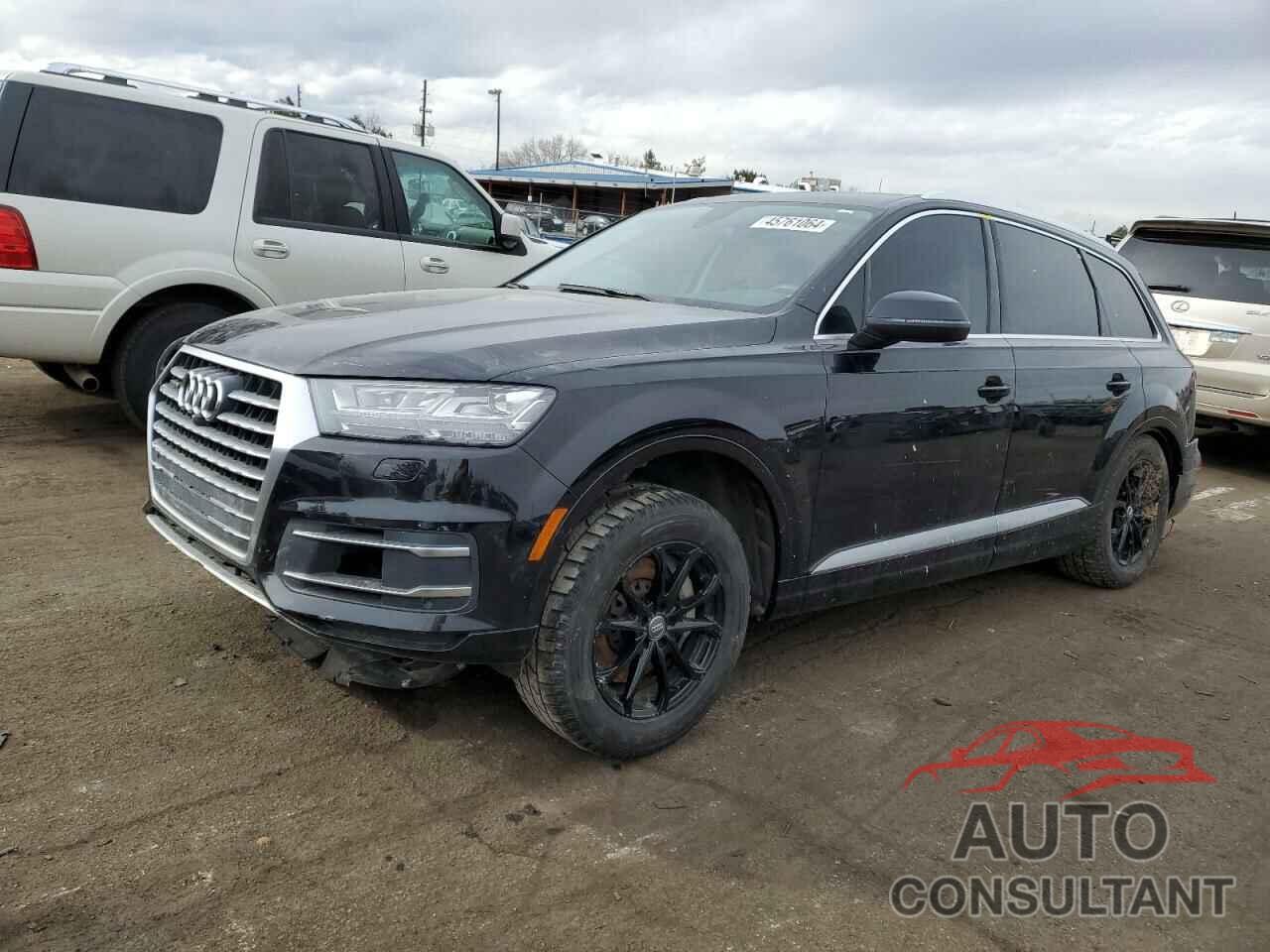 AUDI Q7 2019 - WA1LHAF77KD038136