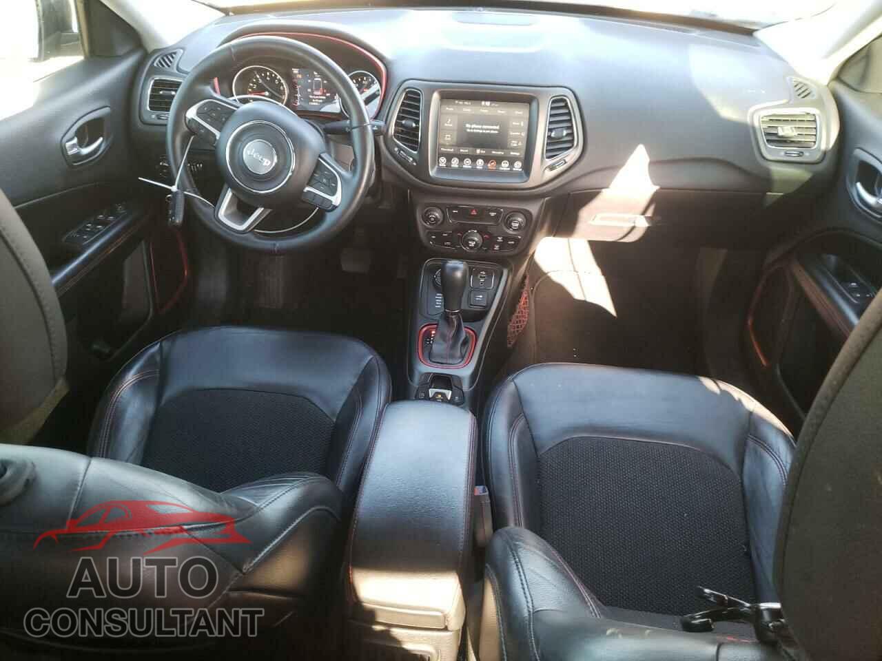 JEEP COMPASS 2017 - 3C4NJDDB7HT631199