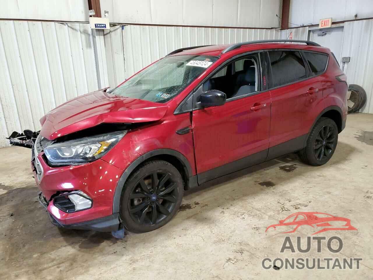 FORD ESCAPE 2017 - 1FMCU9G92HUA98457