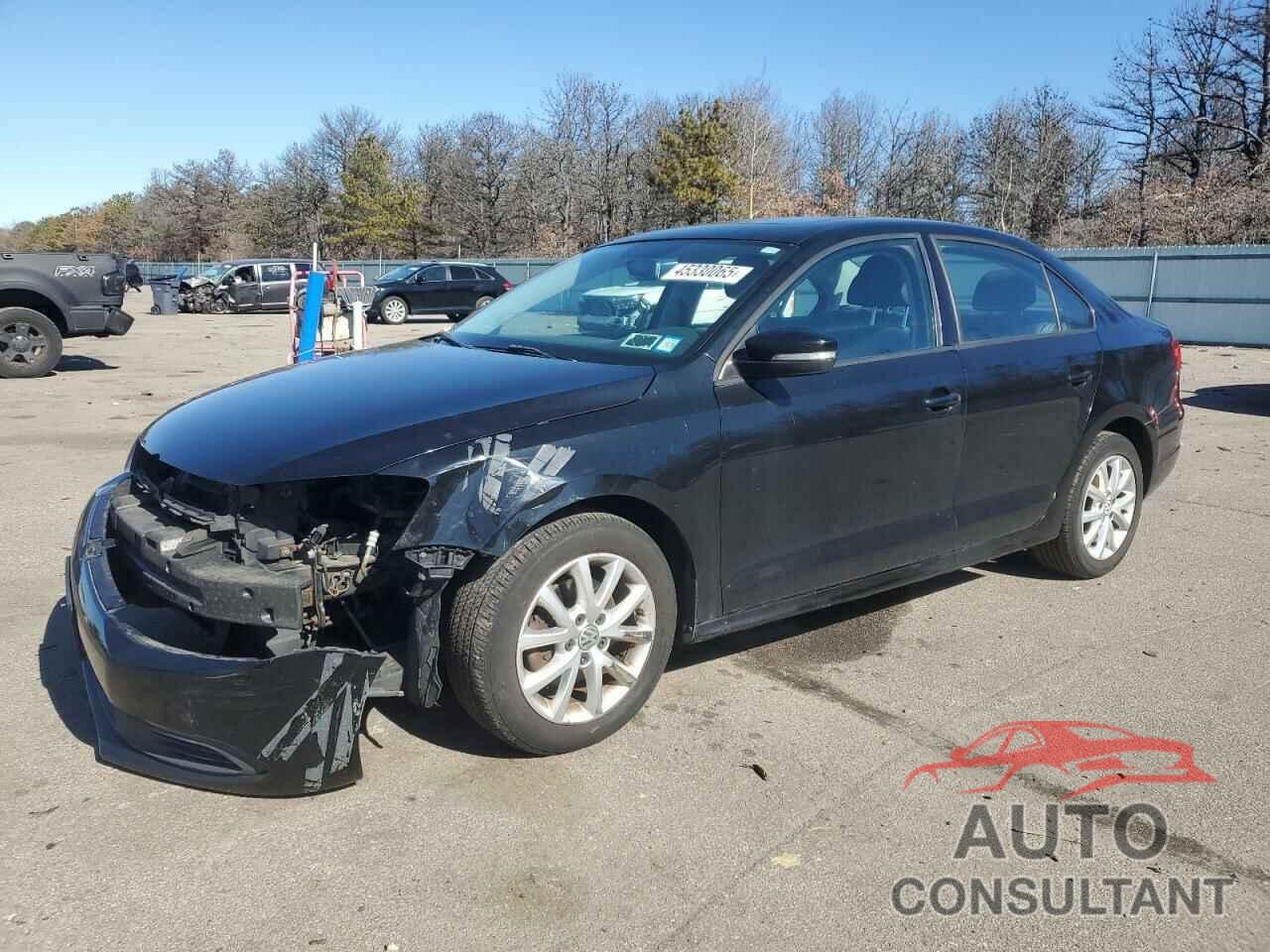 VOLKSWAGEN JETTA 2011 - 3VWDZ7AJ3BM084030