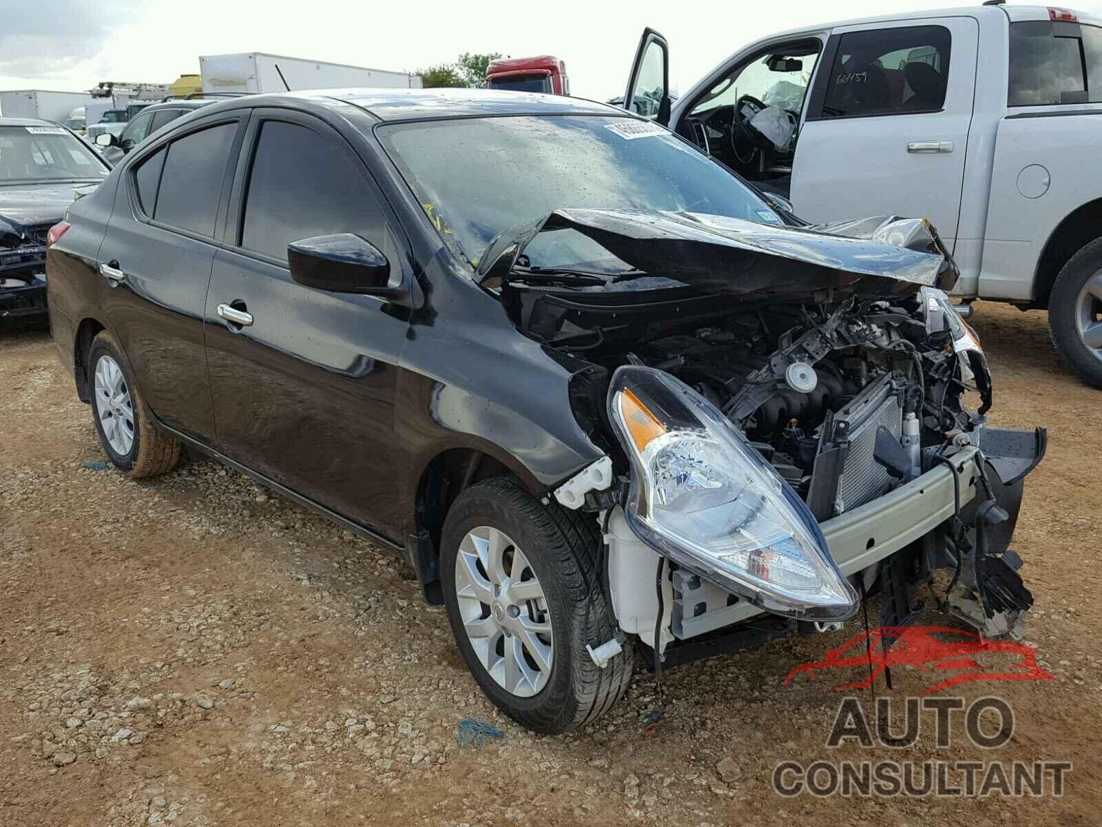 NISSAN VERSA 2017 - 3N1CN7AP8HL906188