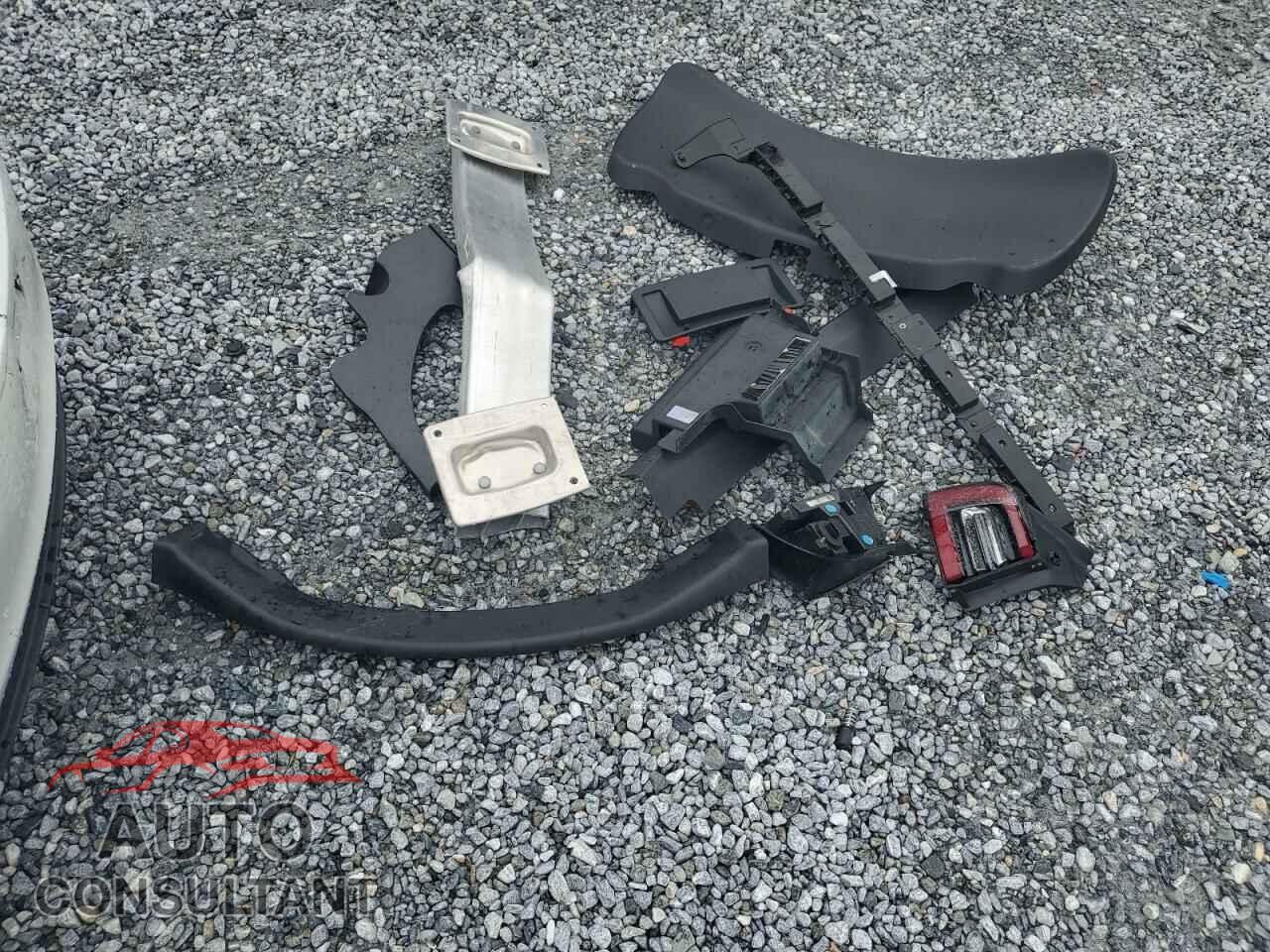 TESLA MODEL 3 2021 - 5YJ3E1EA8MF978095