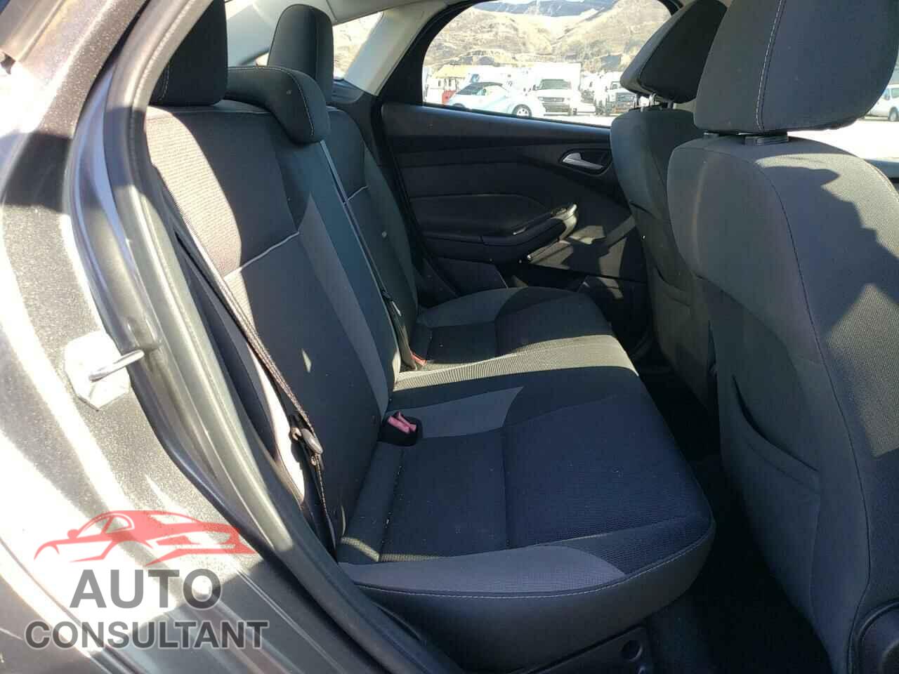 FORD FOCUS 2014 - 1FADP3F26EL247672