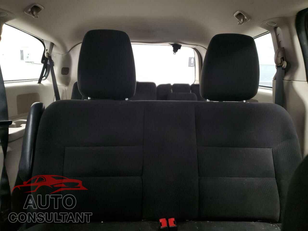 DODGE CARAVAN 2015 - 2C4RDGBG1FR510581