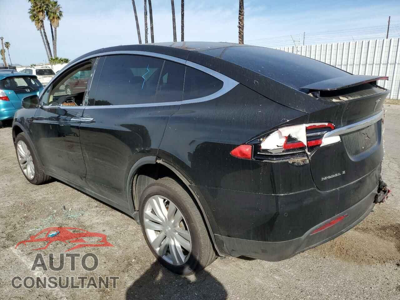 TESLA MODEL X 2017 - 5YJXCDE26HF037963