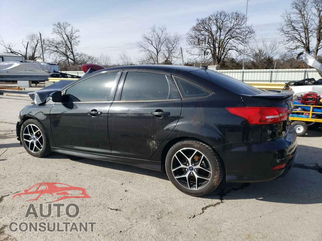 FORD FOCUS 2015 - 1FADP3F26FL375606