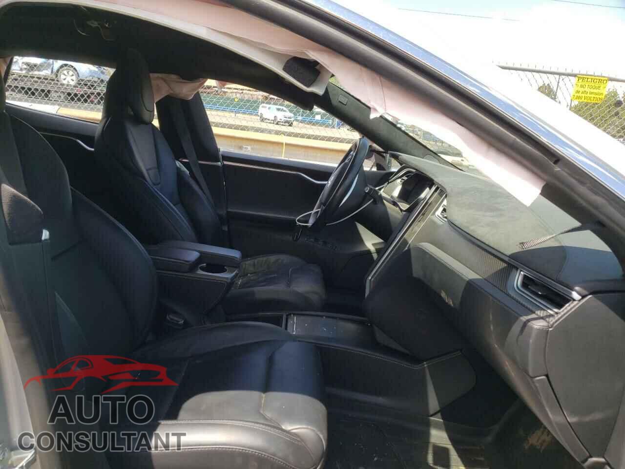 TESLA MODEL S 2017 - 5YJSA1E45HF200781